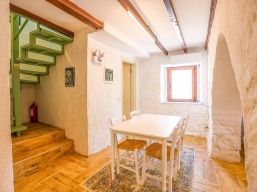 Gold Aile Villa Premium