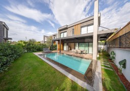 Premium Silver Villa Antalya
