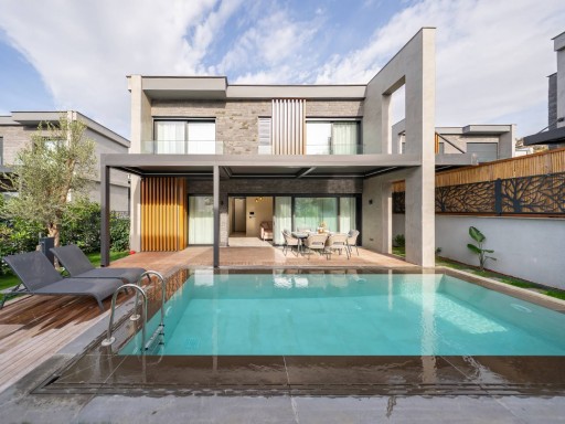 Premium Silver Villa Antalya